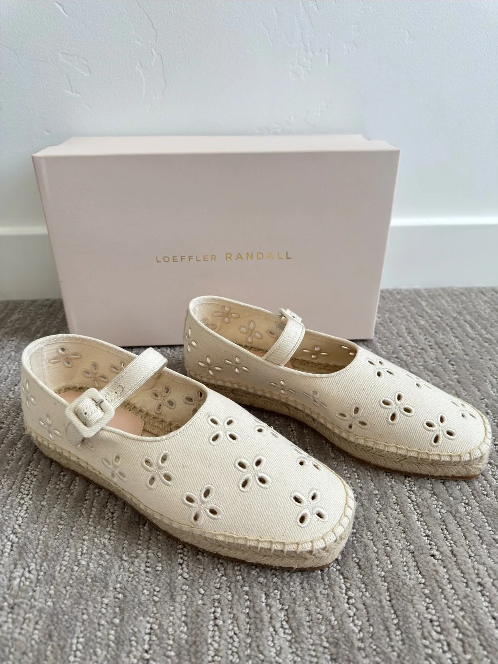 Loeffler Randall Clover Natural Embroidered Espadrille Mary Jane Size 7 Coastal